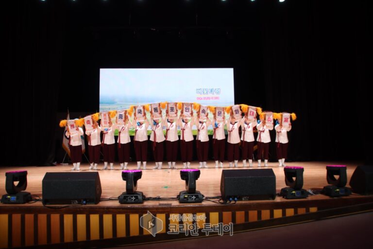 평균 연령 75세 넘는 시니어들의 도전, 주말 휴식까지 반납한 단원들의 열정… 중국동포민속문화대축제 빛내