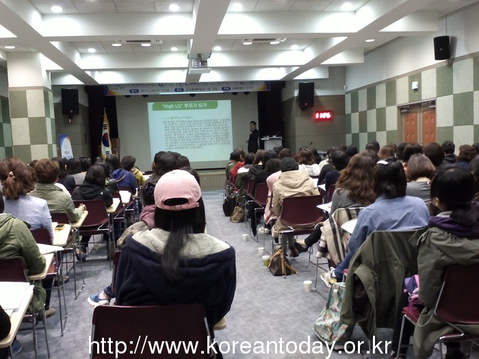 엄마가 1% 바뀌면 아이는 100% 바뀐다