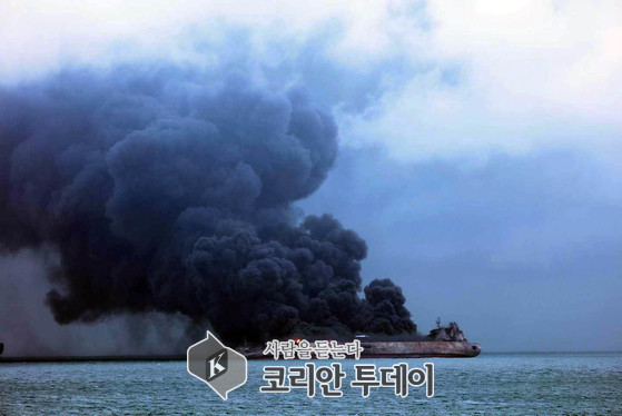 “동중국해 유조선 침몰,유출기름 한,일 해안에도 확산 경고”