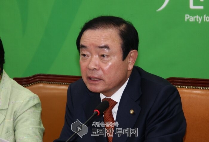 민주평화당 28일 오전 국회에서 열린 최고위원-국회의원 연석회의