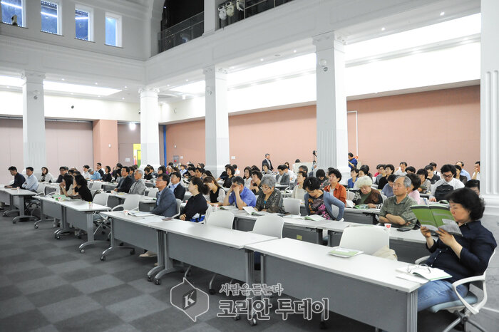 (사)영롱회에서 ‘농인 문화정보전문도서관’건립 공청회 가져