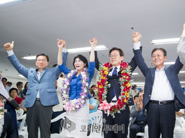 [6·13 선거] 촛불민심 지방 정부도 교체