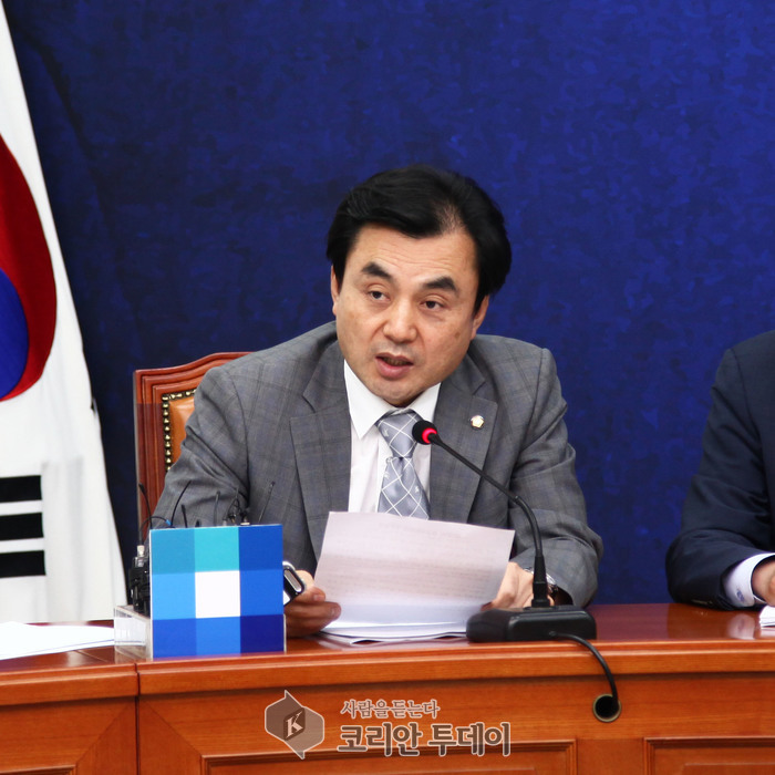 안규백 최고위원, 포항비행장 시험비행 중 해병대 헬기 추락한 것 다시 안타까운 희생 발생하지 않도록 철저한 규명 이어져야 할 것
