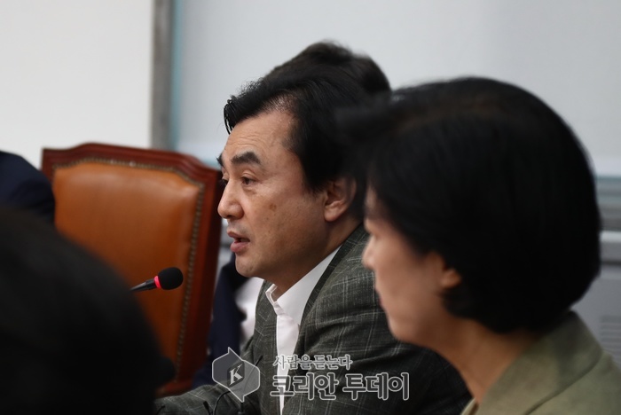 더불어민주당 3일 최고위원회의 열려
