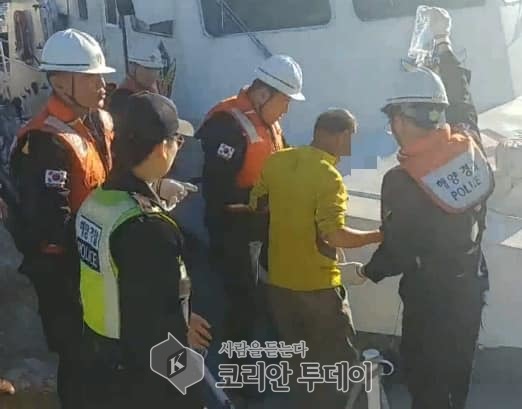 제주해양경찰서, 추자 심근경색 의심 응급환자 경비함정 후송