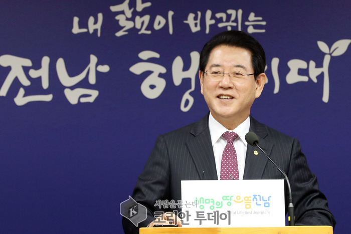 김영록 지사, ‘2018 자랑스런 대한국민대상’ 수상