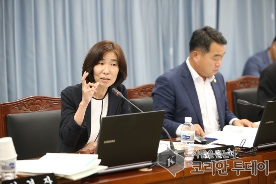 최현주 도의원, 보건교사 배치율 전국 최하위 지적