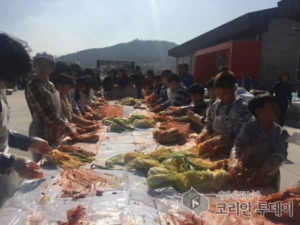 진도군 귀농·귀촌 연합회, 사랑의 김치 300박스 전달