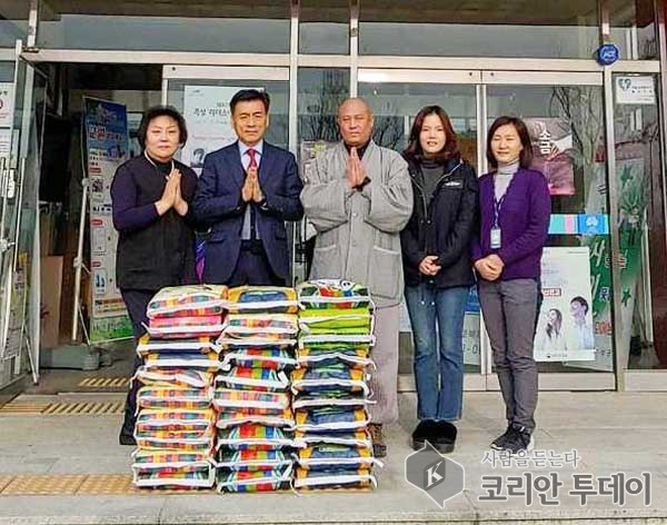 곡성군 성륜사, 옥과면행정복지센터에 “자비나눔 쌀” 전달