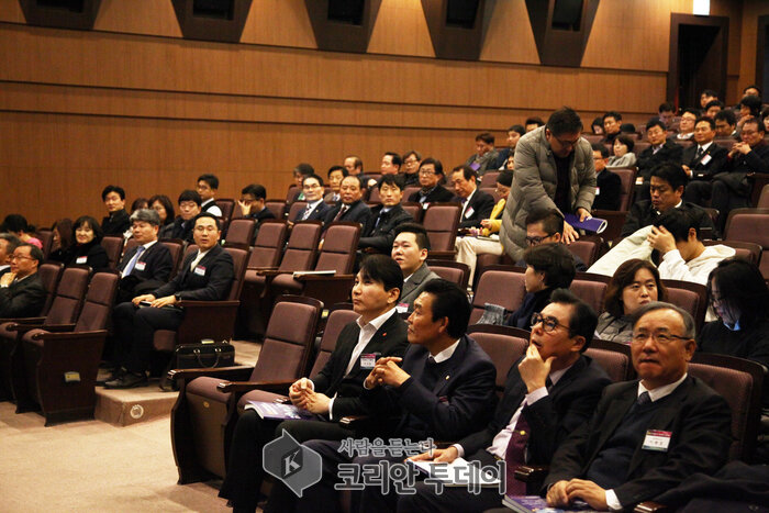 한국블록체인산업협회, 일자리창출과 사회안전 심포지엄 참여