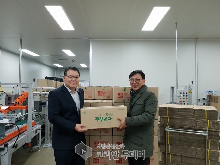 (주)쿠키아, 소라면 소외계층 위해 300만 원 상당 물품 후원