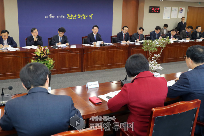 김영록 전남지사 “해상사고, 홍역 등 예방관리 철저” 당부