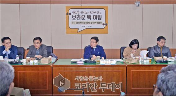 권오봉 시장, 해묵은 숙제 ‘수산물특화시장’ 정상화 의지