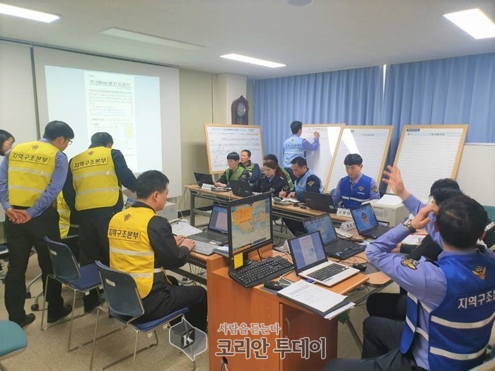 완도해경, 지역 구조본부 팀웍 훈련 실시.사고 발생 시 현장