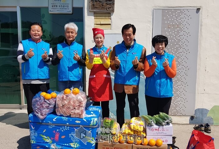 나누고 베풀고 봉사하는 그룹 ‘장애인의 날’ 앞두고 장애인 복지시설 찾아 봉사