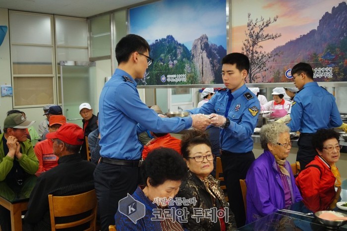 목포해경, 사회복지시설 방문‘사랑 나눔 실천’