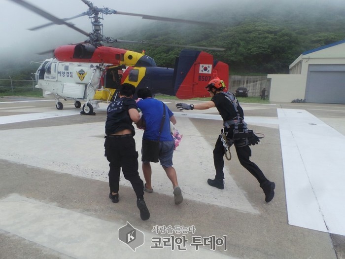 여수해경, 6월 마지막 휴일 연이은 섬마을 응급환자 긴급이송
