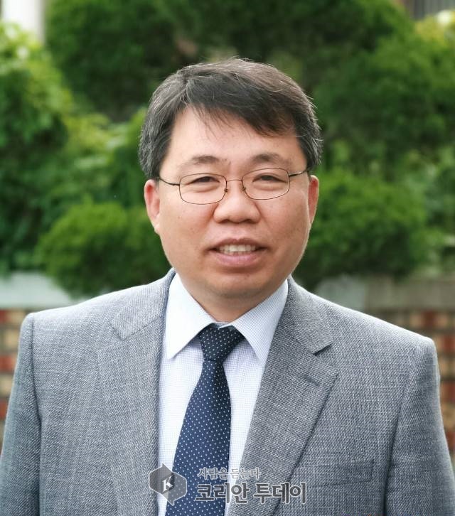 명사와 인터뷰,흔들리는 한국교회 어디로 가는 가