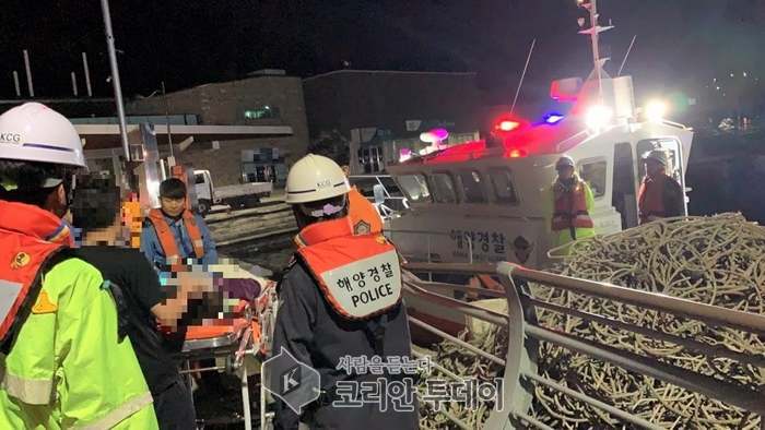 완도해경, 청산도 의식없는 90대 응급환자 긴급이송