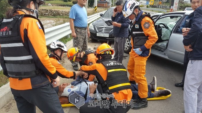 고흥, 승용차 끼리 정면 충돌 사고 발생