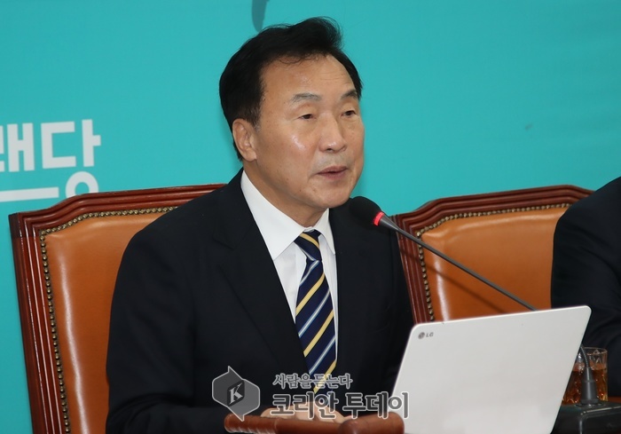 손학규 “자유한국당 황교안 대표와 유승민 의원의 ‘밀당’이 가관”