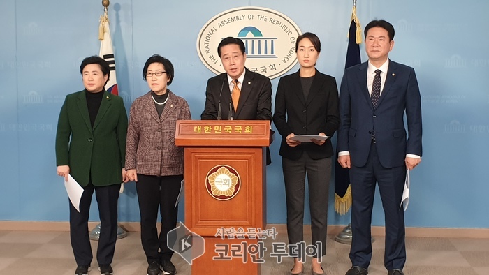 안철수계 의원들 “4+1 짬짜미 기구”