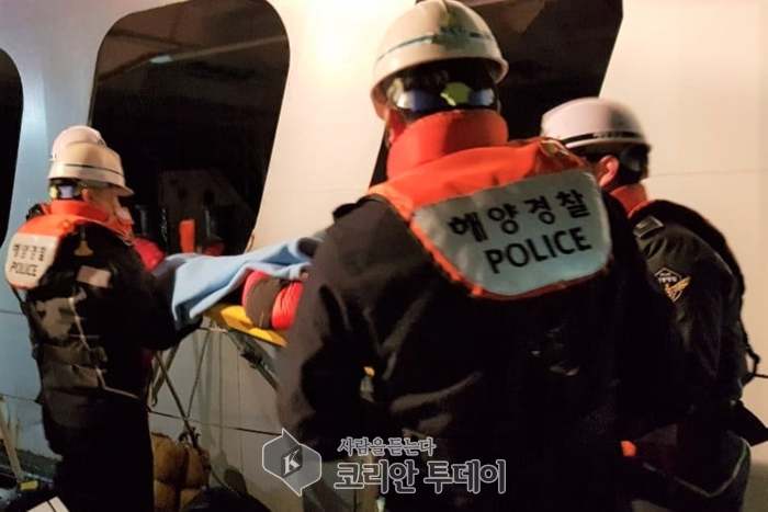완도해경, 크리스마스 새벽 소안도 70대 환자 긴급이송