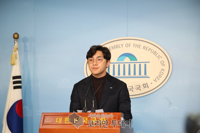 원종건 미투(Me too)논란….. “민주당 영입인재 자격 자진반납”