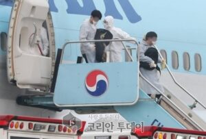 3차 전세기 중국 후베이성 우한 교민 김포 공항도착