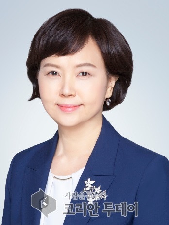이의경 식약처장, 「의료기기산업 육성 및 혁신의료기기 지원법」추진에 제조업체 현장 방문