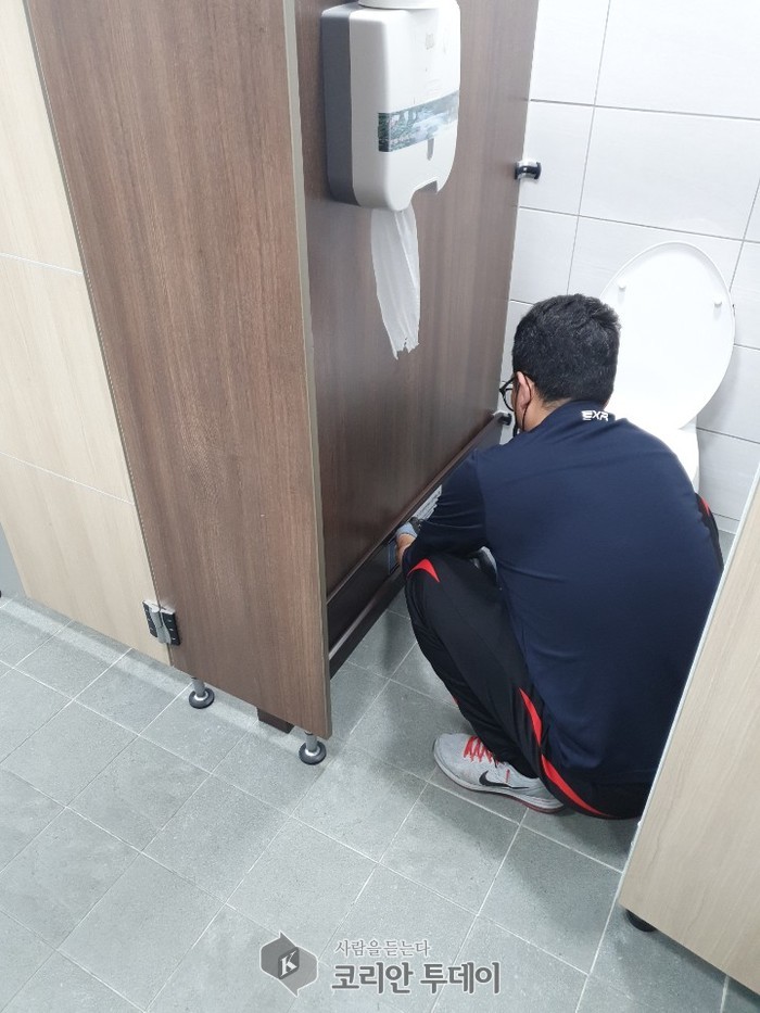 고흥경찰, 불법촬영예방 및 여성안심을 위한 안심스크린 설치