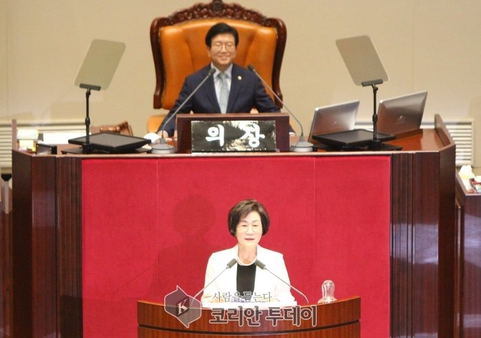 21대 국회 첫 본회의 개회,