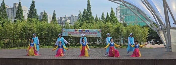 [코리안투데이] 송화강한마당 오월단오 공연모습 © 박수진 기자