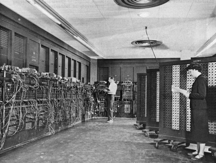 [코리안투데이] 에니악(Eniac)=미국이 만든 진공관 컴퓨터 © Tess Yoon