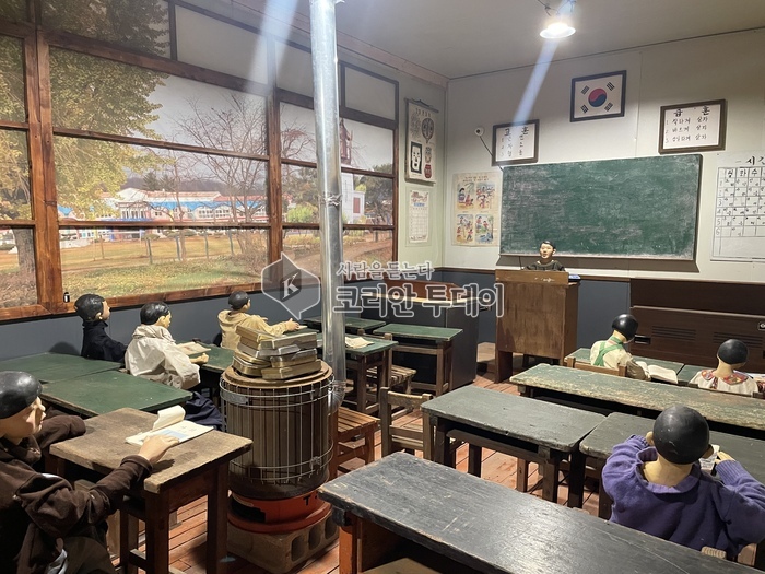 [코리안투데이] 안성시 공도읍 ‘올드타임’, 레트로 감성 가득한 복합문화 공간으로 인기 © 이명애 기자