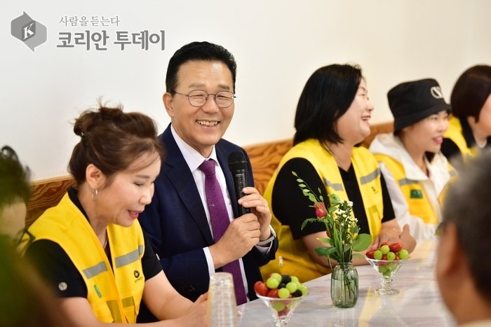 [코리안투데이]연수구, 인천 첫 ‘선학동 방역안심거리’ 제막식 © 김현수 기자© 김현수 기자