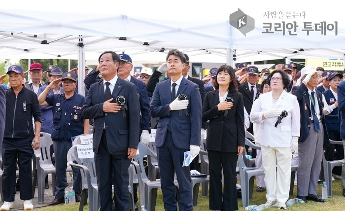 [코리안투데이] 몰군경유족회 안성시지회, 제3회 호국영령 위령제 성료 © 이명애 기자