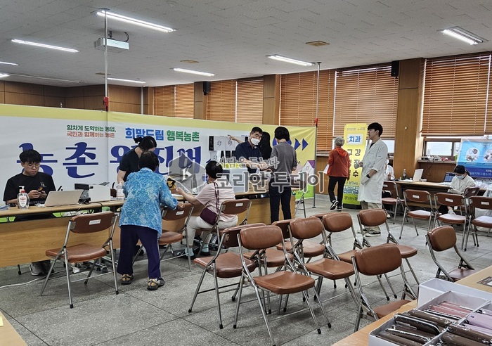 [코리안투데이] 안성시, 양성농협에서 농촌 왕진버스 사업 성공적 운영 © 이명애 기자