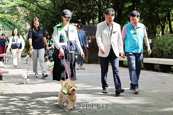 [코리안투데이]남동구 자원봉사센터 ‘남동반려견순찰대’발대] © 김현수 기자
