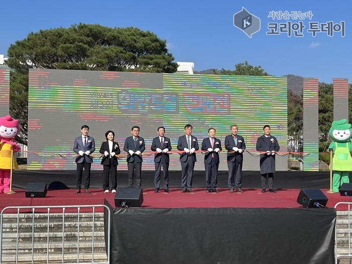 [코리안투데이] 8일 독립기념관에서 '희망드림 판매점' 개막식이 열렸다 © 신기순 기자