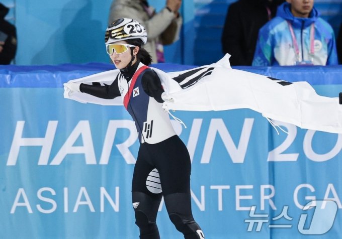 [코리안투데이] 김길리, 하얼빈 동계아시안게임 1500m 금메달 쾌거 © 김현수 기자