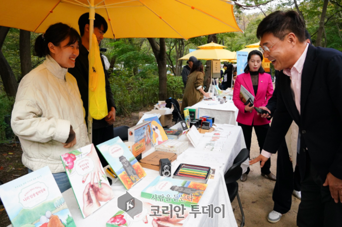 [코리안투데이] 영유아 그림책 꾸러미·초등 독서토론 운영… 독서 즐거움 확대 © 지승주 기자