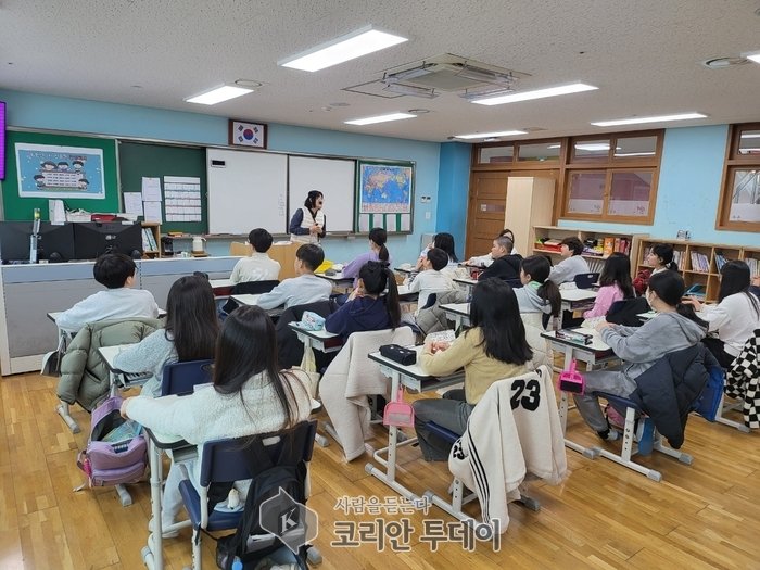 [코리안투데이] 성동 진로직업체험지원센터 초등학생 진로 학습검사 운영모습 © 손현주 기자