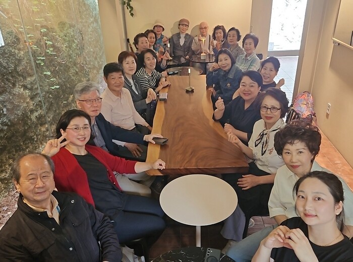 코리안투데이] 서울대학교병원 호스피스 자원봉사자들, 모임에서 환한 미소로 다시 만나다. ©김민재 기자