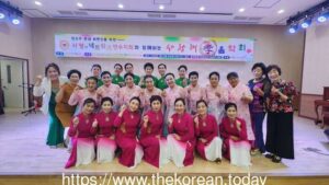 松花江艺术团 &松花江老人组艺术团· 参加 “爱敬孝音乐会”