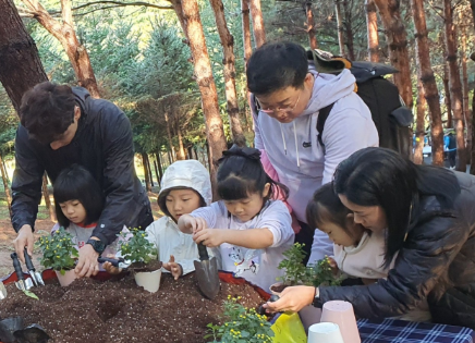 到森林花園玩耍!中浪區招募第12屆幼兒森林家庭節參加者