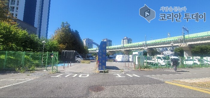 [코리안투데이] 남동구, 소래제3공영주차장 정기권 '추첨제'로 전환…주민 우선권 강화 © 김현수 기자