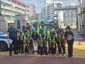 남동구 초등학교 범죄 예방 캠페인…간석4동 자율방범대 합동 순찰 실시