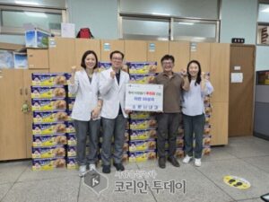 어려운 이웃의 든든한 한 끼: 부개3동, 소문난 내과로부터 추석맞이 ‘라면 50상자’ 전달받아