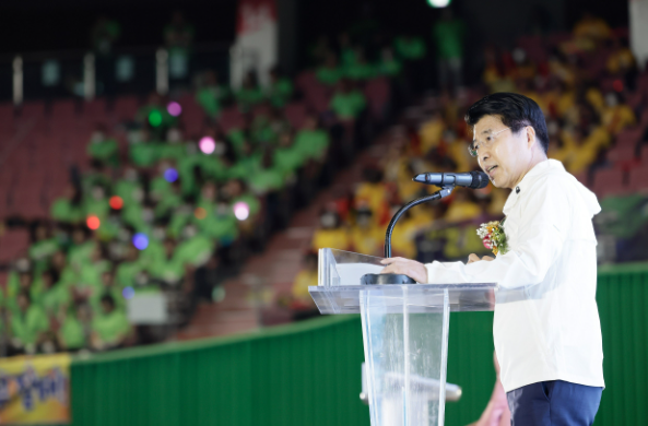 Över 5 000 personer deltar i Songpa-gus invånartävling i idrott som hålls den 22 oktober i Jamsil inomhusarena